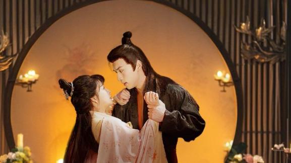 短剧《父皇我娘亲又要跑了》在线观看全集免费资源--古装爱情里的欢乐与成长