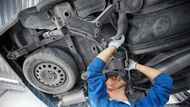 15万买油车还是电车？8年后钱包差出一辆五菱宏光