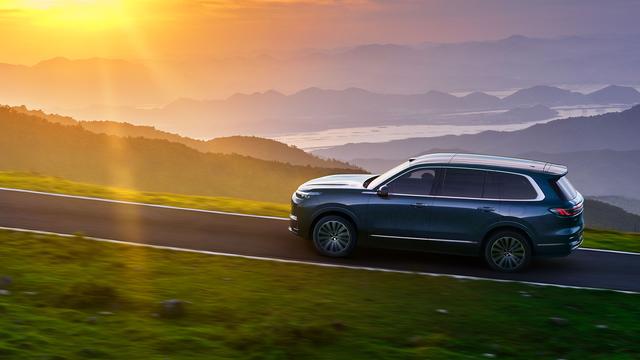 一夜之间，又有一款6座SUV公布了价格