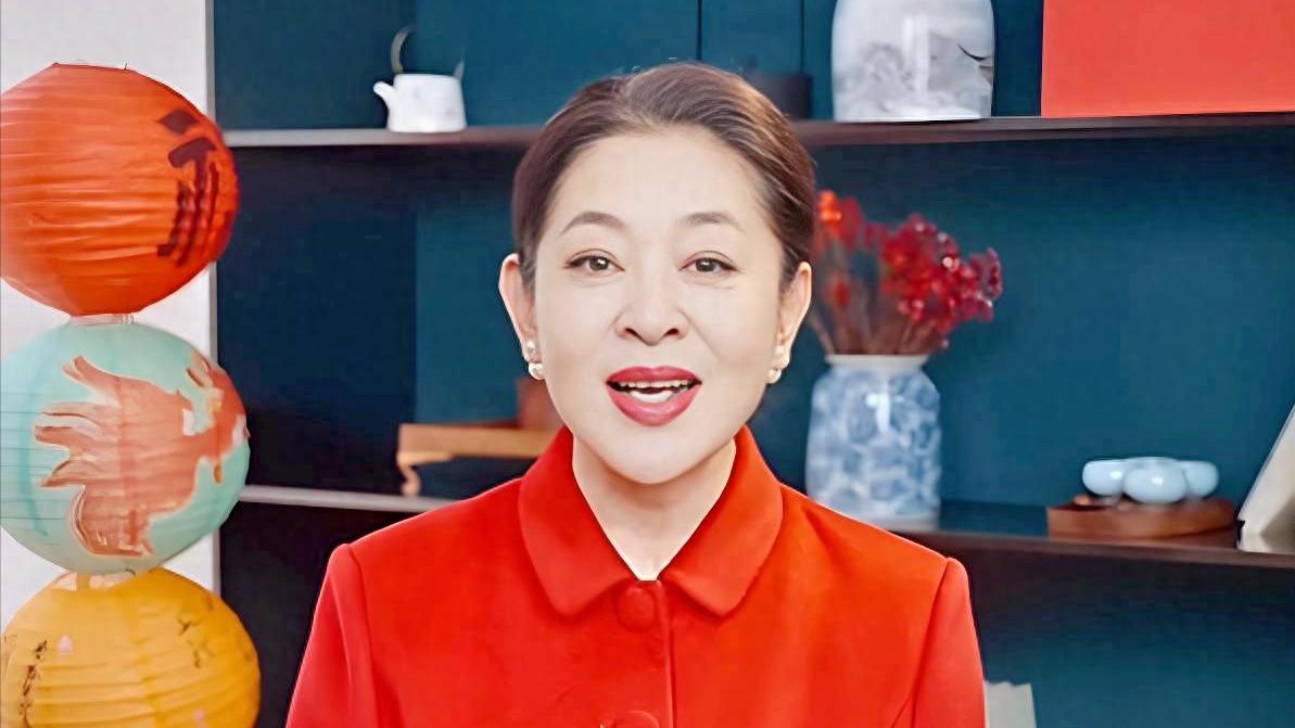 倪萍独家曝料：我的母亲双目失明了，我对她又爱又恨