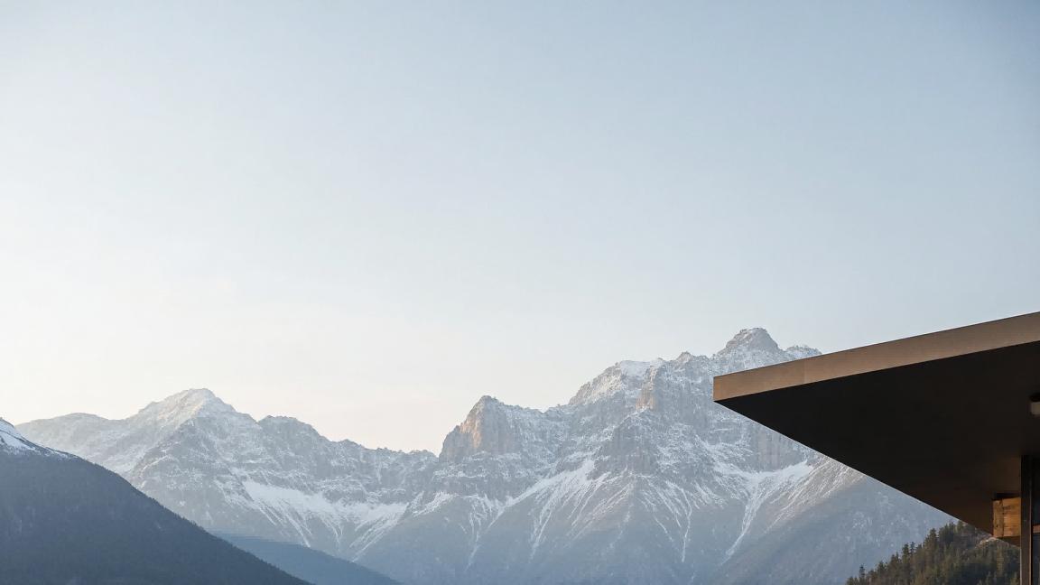 领克900大六座SUV实测：90km/h麋鹿测试侧倾小、抓地牢