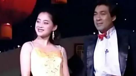 50岁梅婷健身房被偶遇，纯素颜出镜难掩天然美，果然自律的女人最漂亮