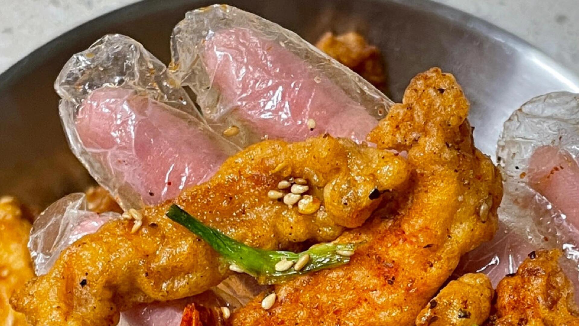 椒麻小酥肉：一口“咔嚓”的麻味小鞭炮，把味蕾炸成烟花！