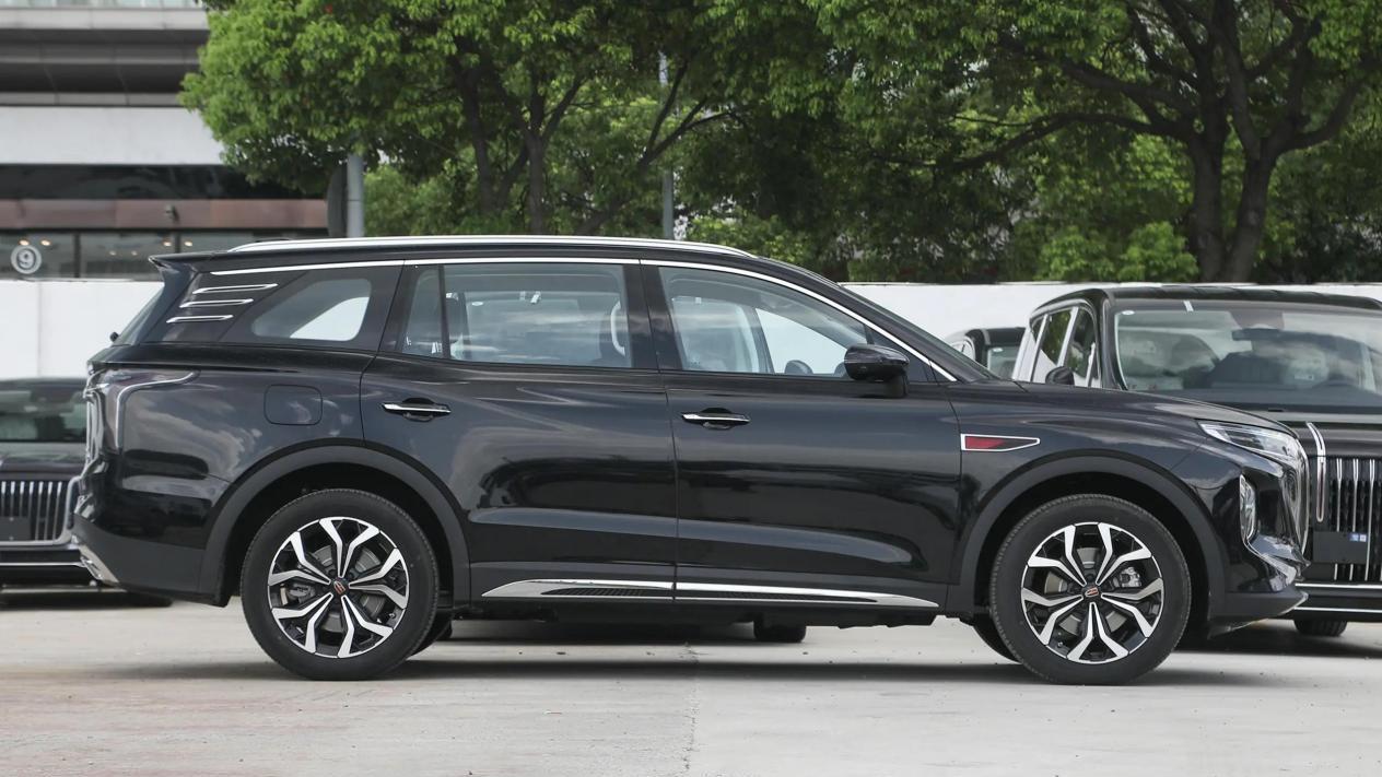 被埋没的豪华中大型SUV，降至25.58万，2.0T+8AT，气势不输宝马X5