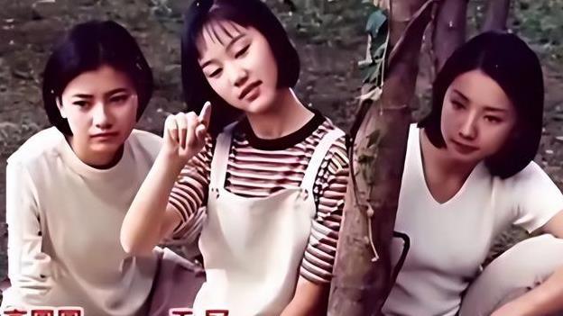 央视主持王冠：和曹可凡传绯闻，被母亲催婚，38岁未婚也幸福