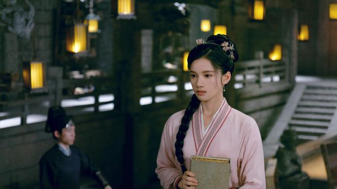 央视待播剧又添一部，肖战张婧仪主演，网友：这配置值了