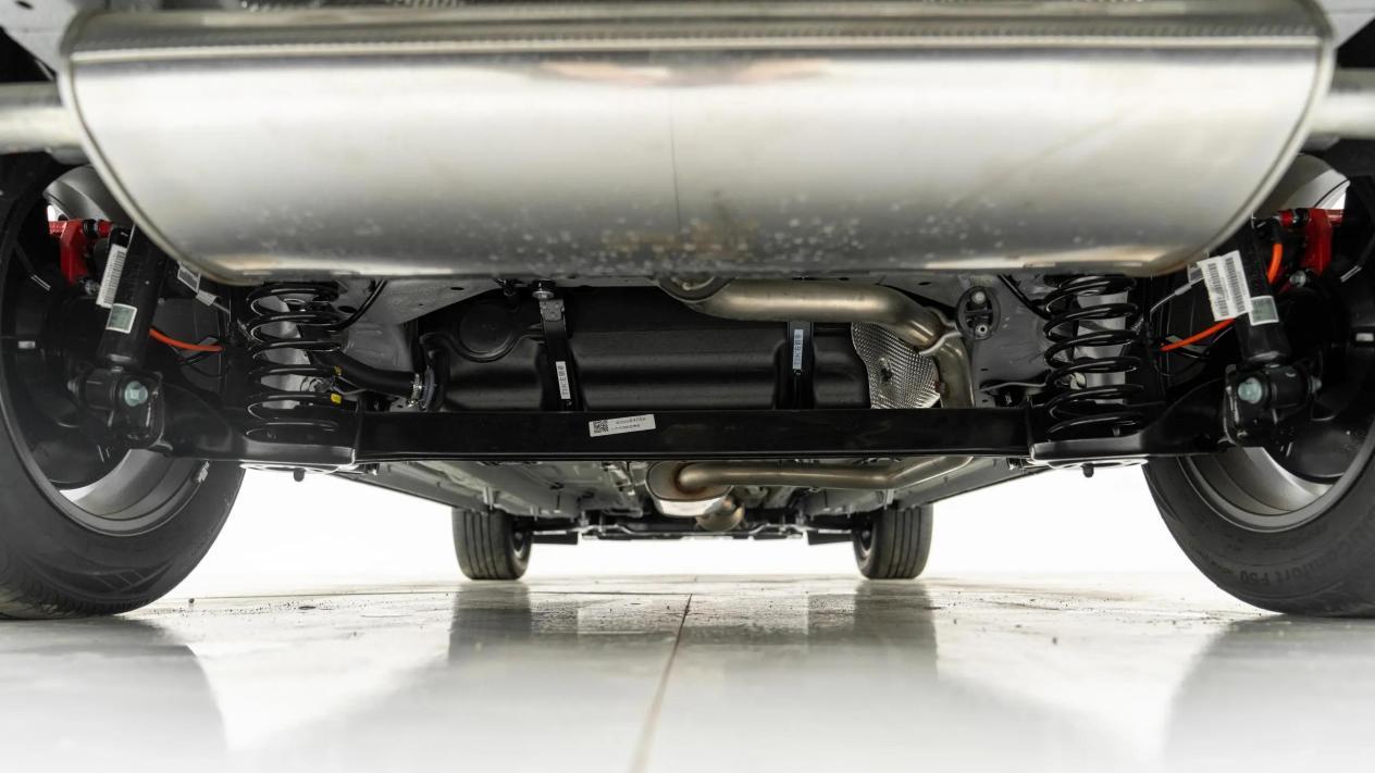 瑞虎5x高能版，配1.5T发动机，平顺好开，落地价7.2万元左右