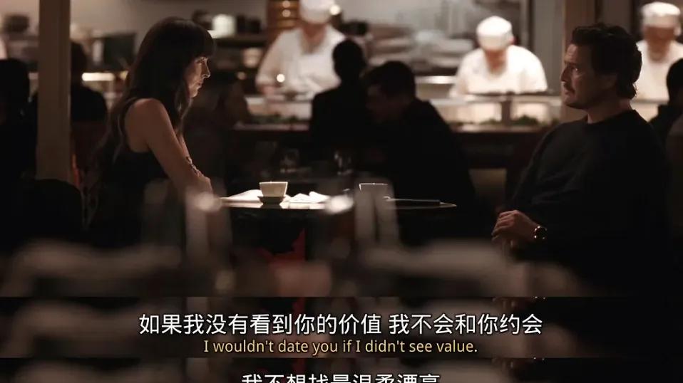 《五十度灰》女主再拍新片，纯欲女神还是那么美