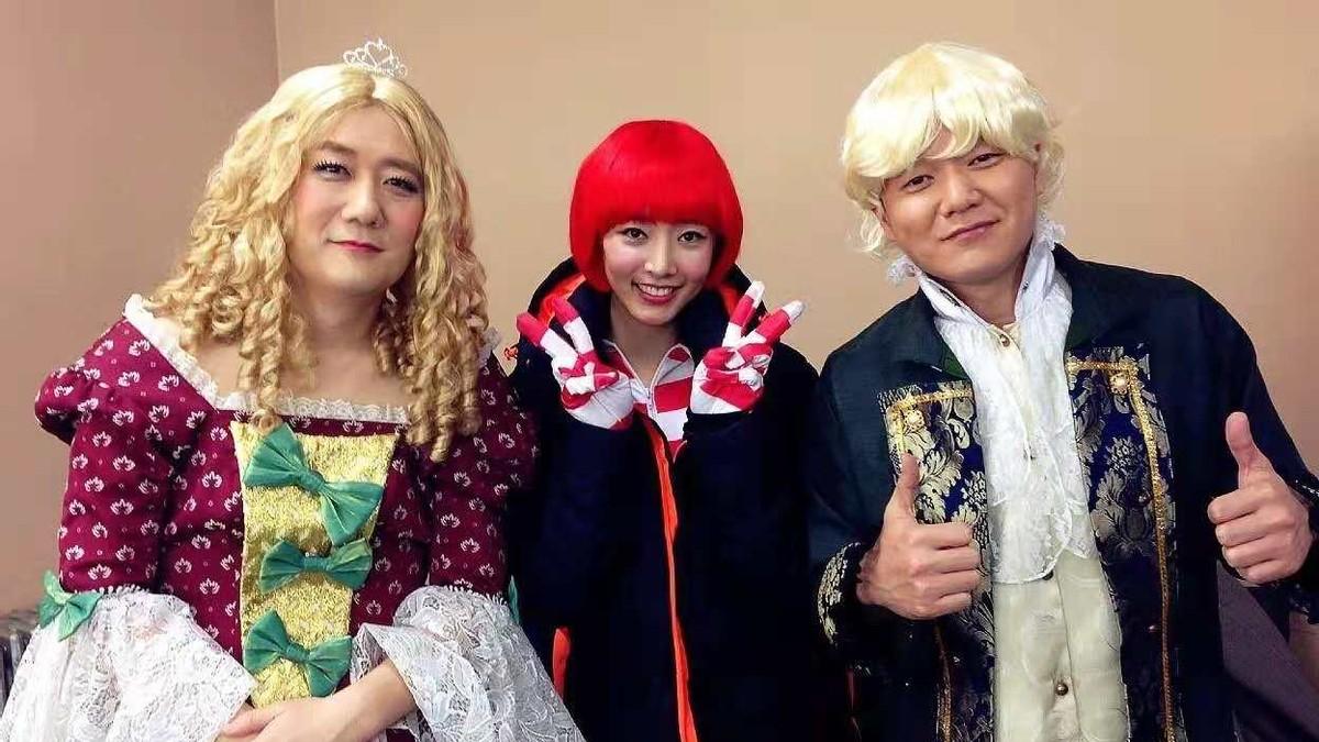 事实证明，离开筷子兄弟的肖央已经走上另一条“康庄大道”