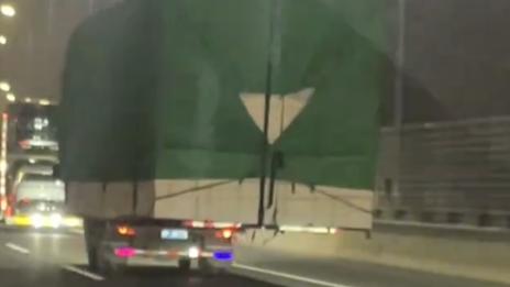 货比车大出三倍有余，这轻卡简直“逆天”了！