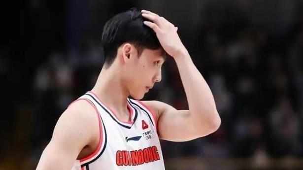 徐杰为什么只上场17分钟，杜锋透露真实原因，呼吁球迷给他投票