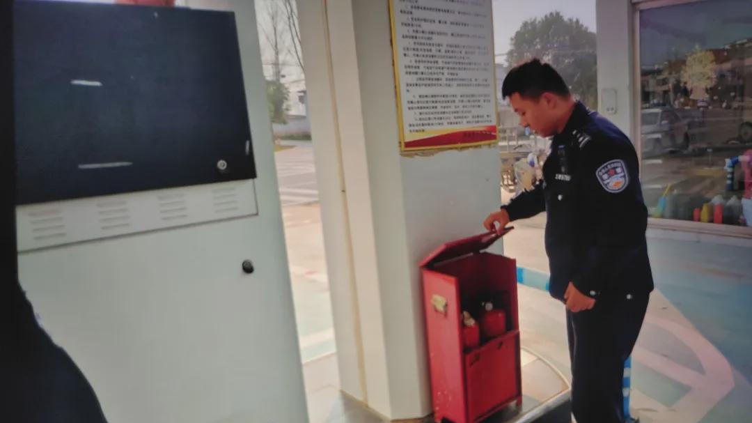 息县公安：民警“火眼金睛”查隐患，拧紧消防“安全阀”