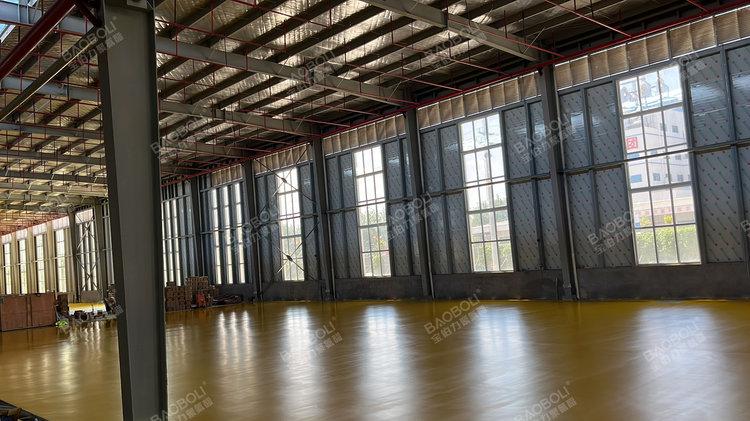 肉类加工车间血水油脂腐蚀地面，用什么材料最抗造?