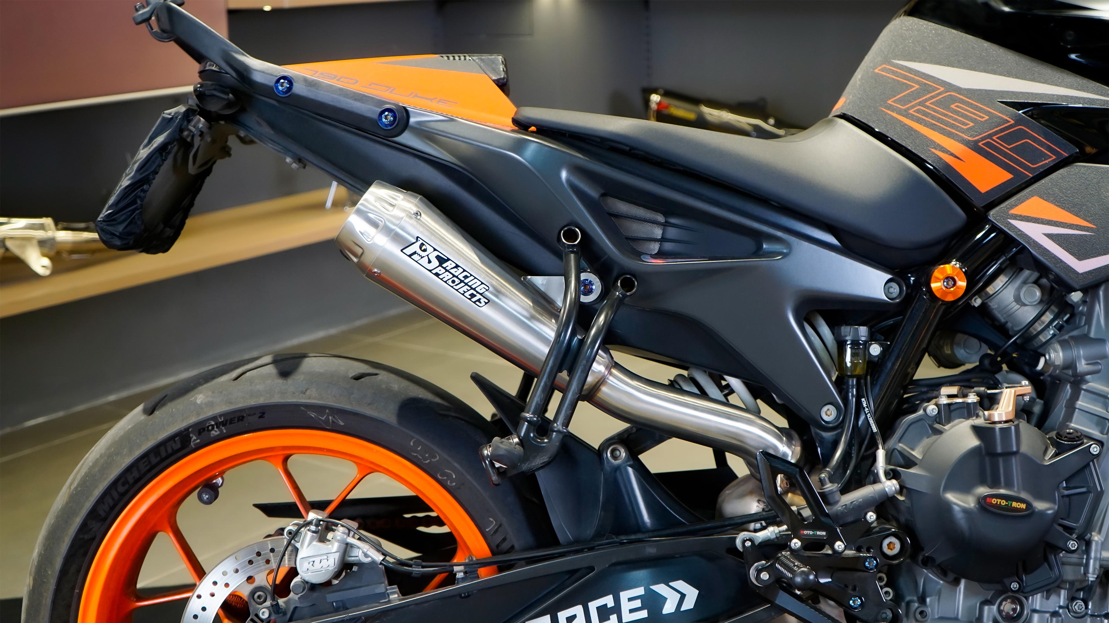 解开束缚，聆听橙色心脏的原始脉动：为你的 KTM 790 Duke 寻找专属声波