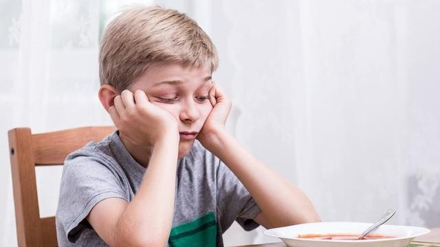 宝宝腹泻别乱喂水！学会这些防脱水更安心