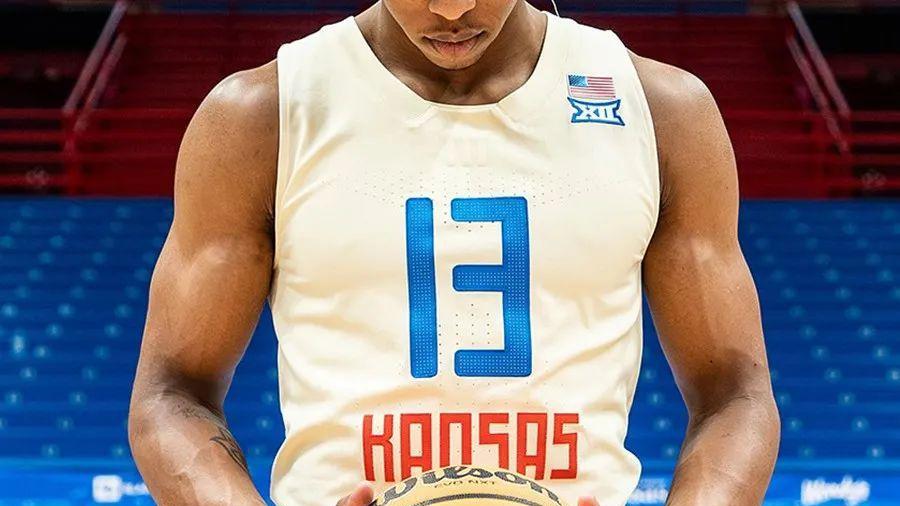 备战疯狂三月！NCAA x FOG 校队系列发布！