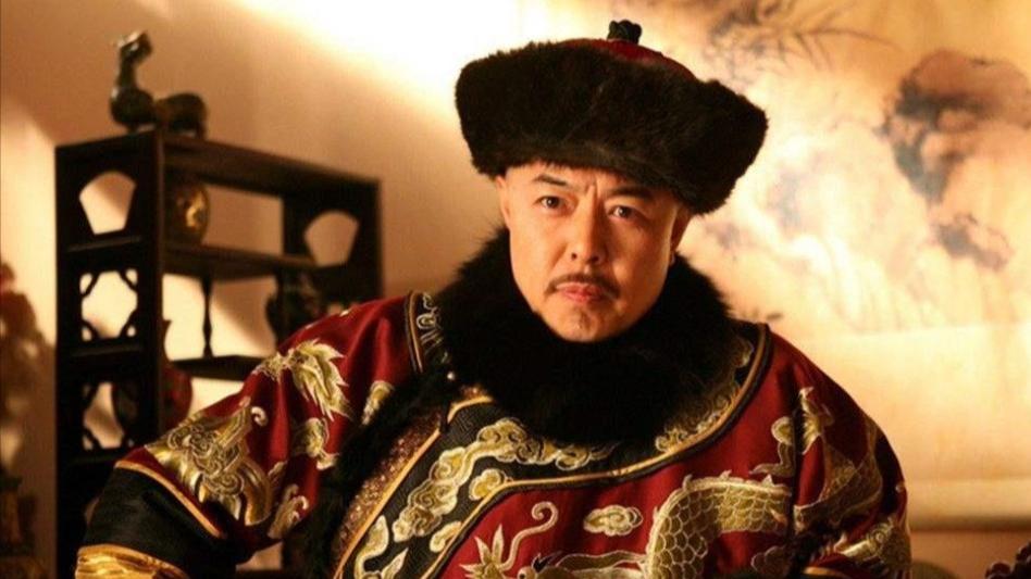 雍正王朝：张廷玉到底如何存在？仅凭3道奏折，猜透康熙心意