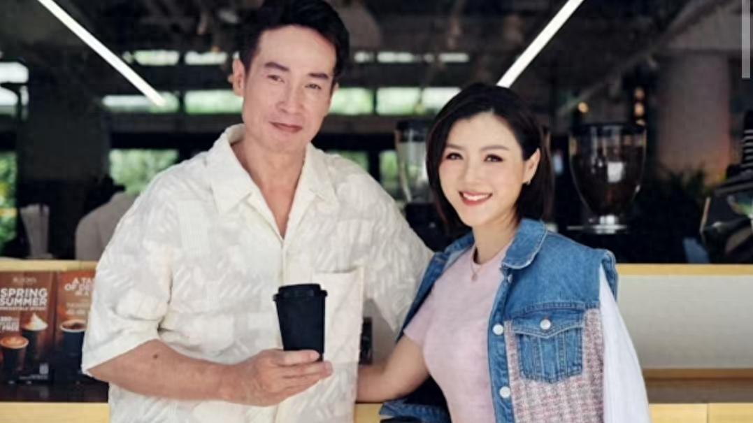 TVB视帝老婆身价暴增，背几十万包包融入阔太圈