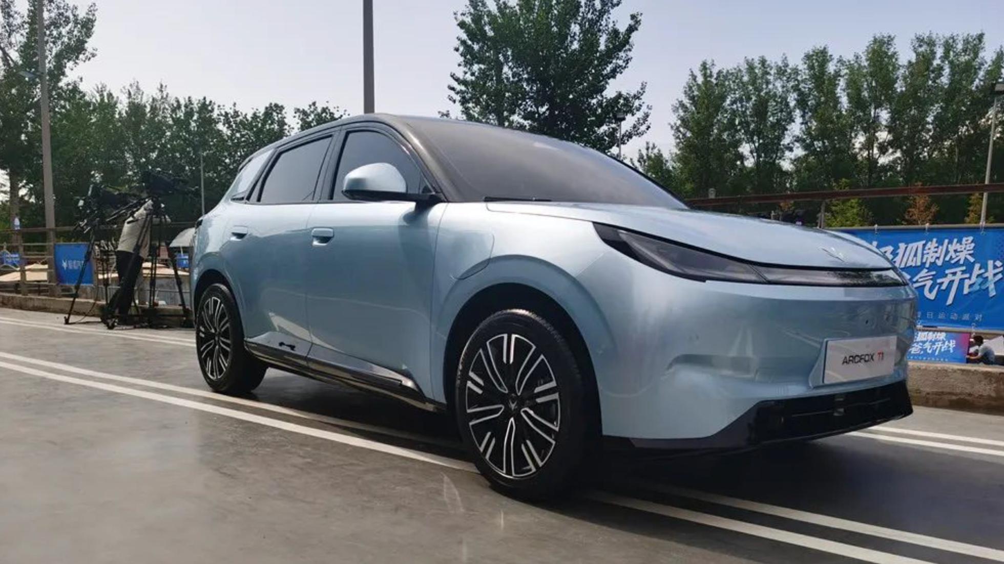 极狐汽车：极狐新阿尔法S5科技越级，体育营销聚品牌人气