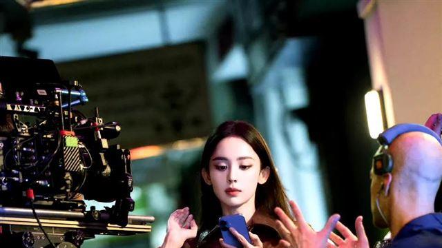 李沁：大女主剧的"反塌房"密码