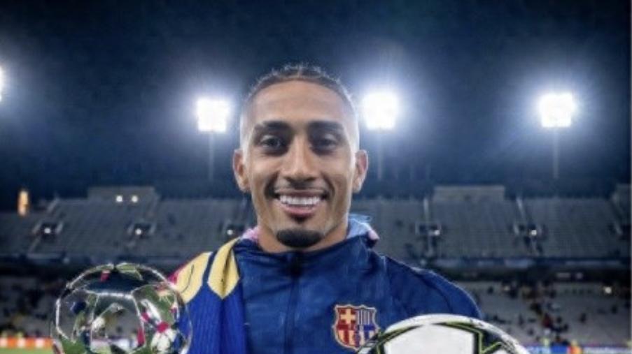 巴萨巴黎会师欧冠四强，拉菲尼亚47场造48球，金球奖稳了？