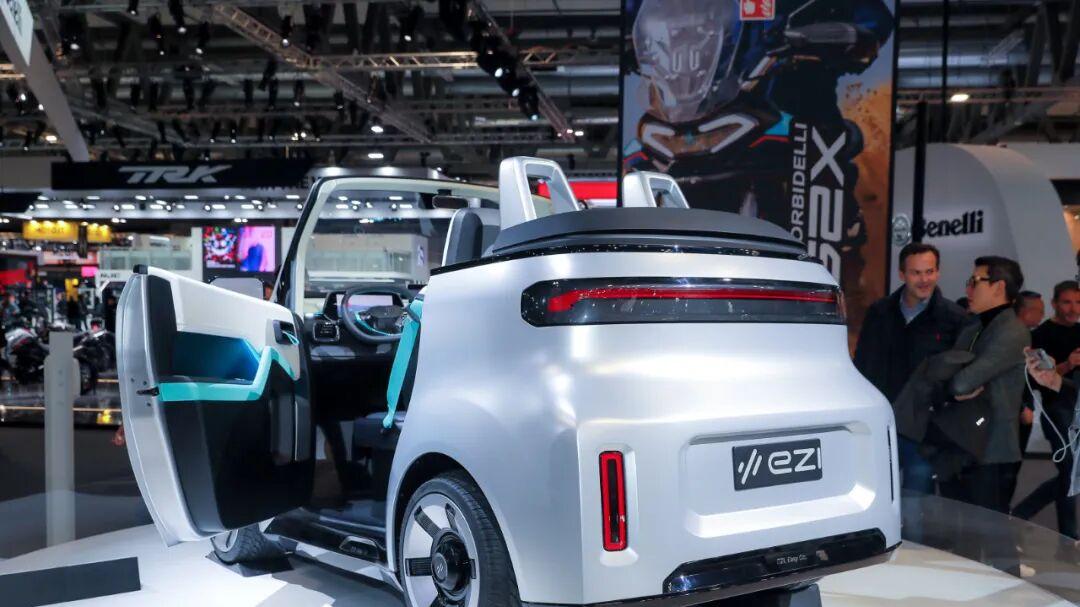 “剁椒鱼头”领衔：凯威旗下电车品牌EZI一众新车突袭米兰