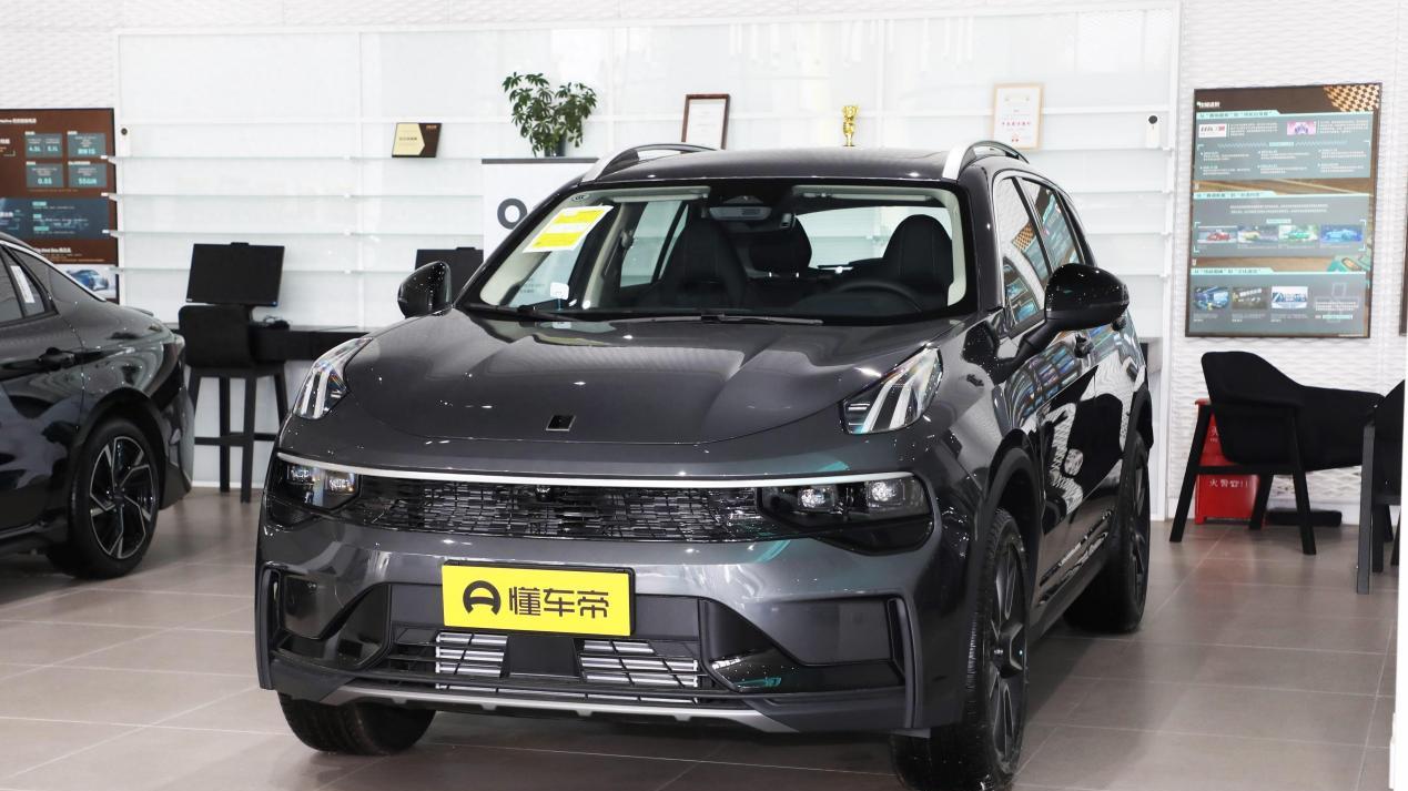 丰田RAV4荣放与领克01都推出一口价，家用选谁不后悔？
