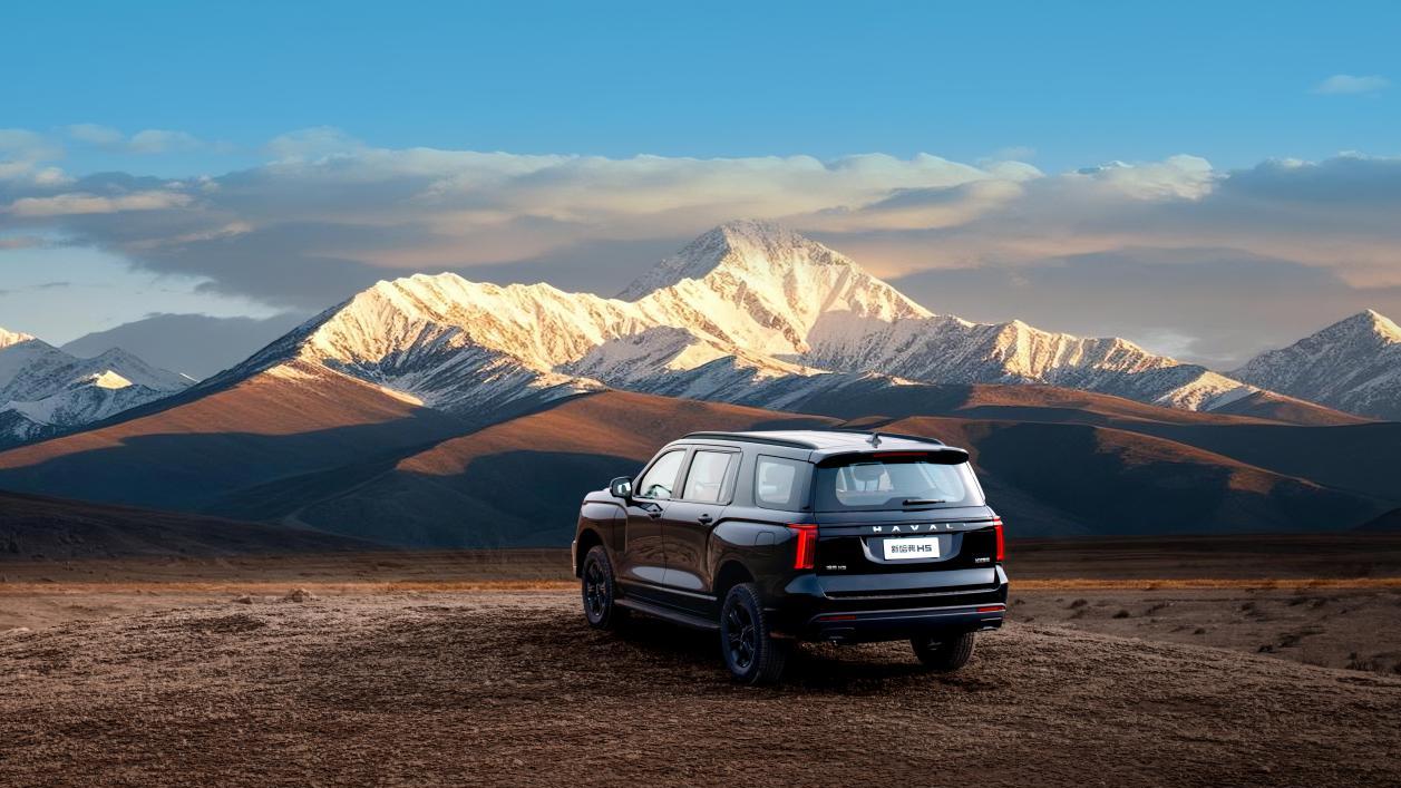 2025款新哈弗H5杀疯了，换新一口价12.78万起买四驱全尺寸SUV