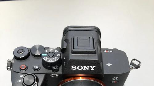 我的梦中情机：尼康Z8、佳能R52、索尼A7R5谁更戳我？