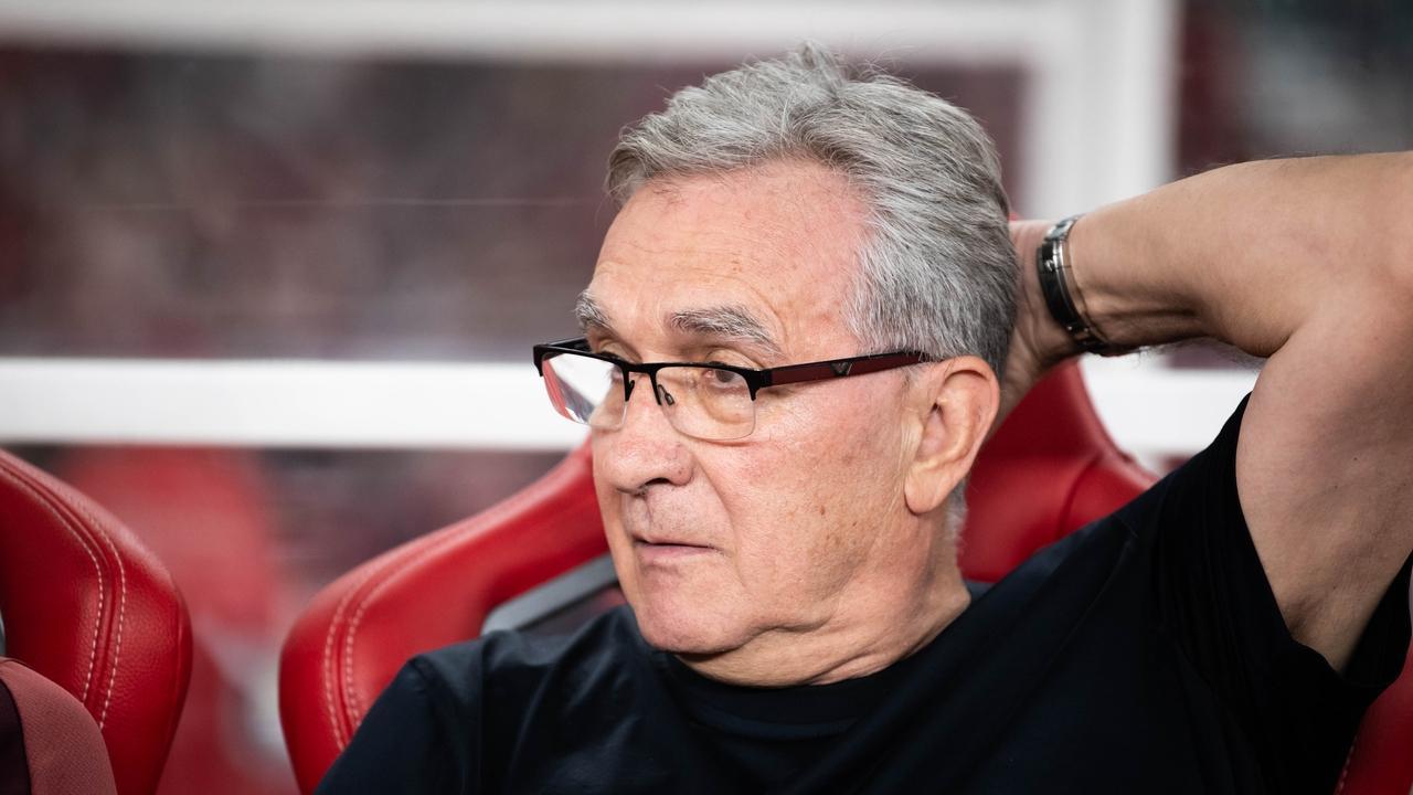 球员的错误永远在国足传承！