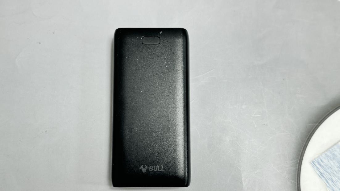 十大公认最耐用充电宝有哪些？性价比高的充电宝排行榜前十名