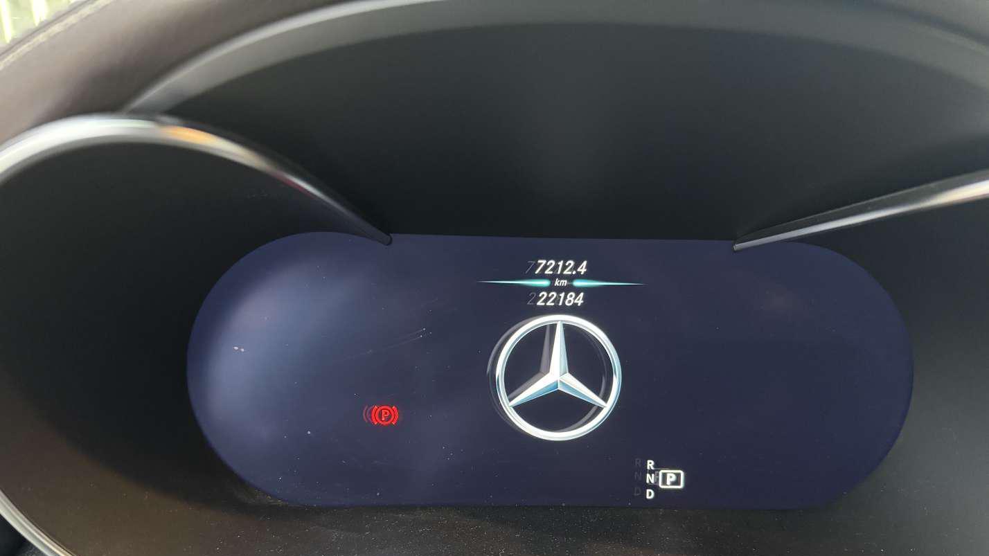 优雅从容，舒适宜家，2022款奔驰GLC260L，2万公里一手车！