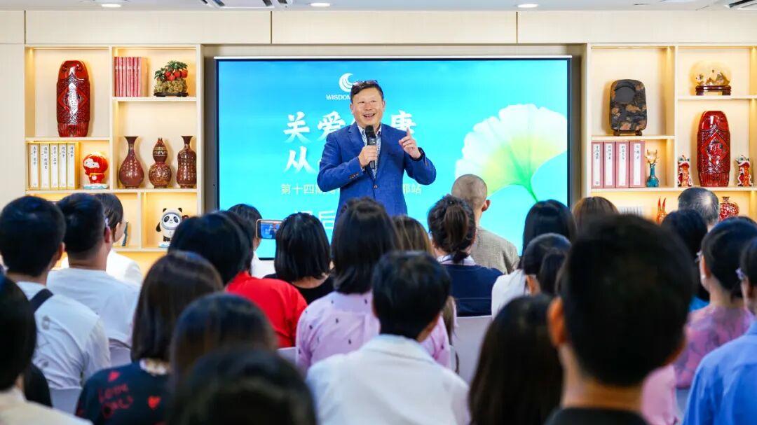 AI时代，如何唤醒人性的善良？