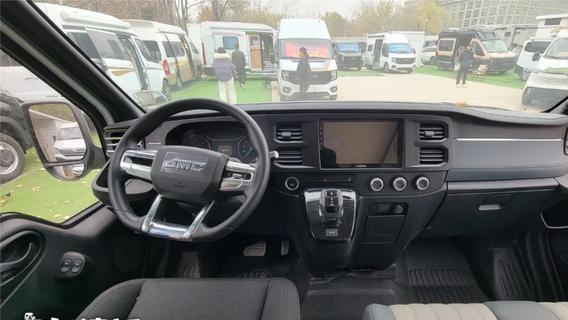 16.8万房车配置解析，2.0T柴油动力灵活驾驶，5座2床设计实用舒适