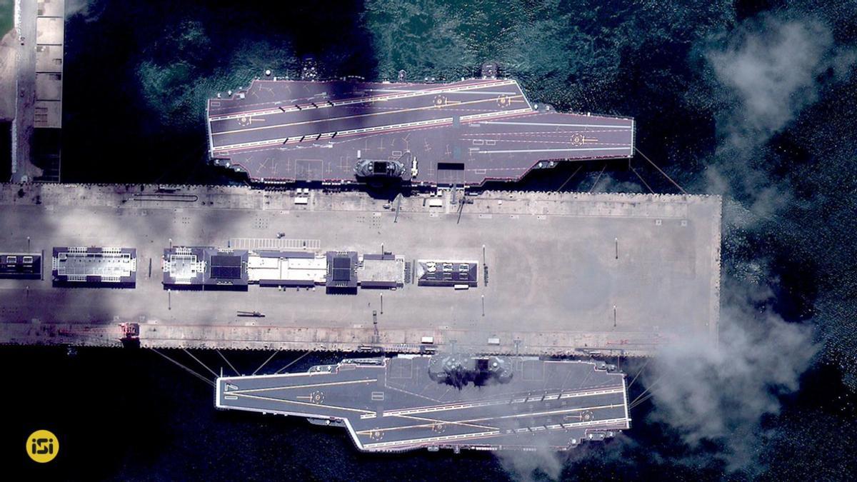 大惊喜！舷号闪亮，摆满舰载机！福建舰的“大日子”，真的要来了