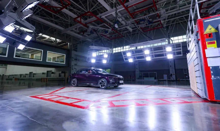 五菱智能岛制造体系引领汽车制造第三次变革