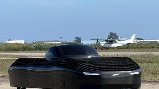 全球首款飞行汽车即将交付 空中续航1小时