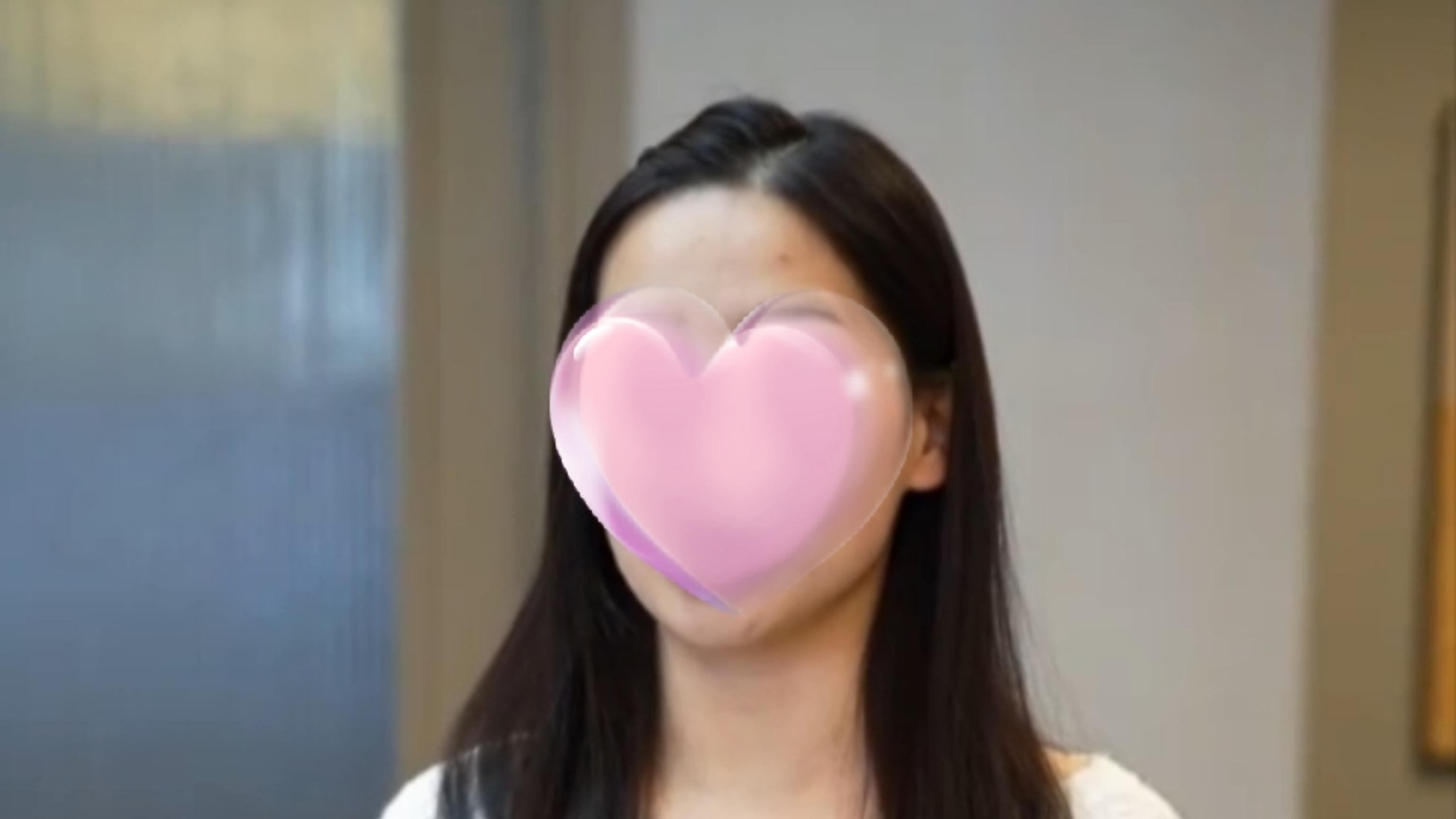 丈夫嫌妻子买化妆品败家，妻子：我的钱我做主，你管不着！