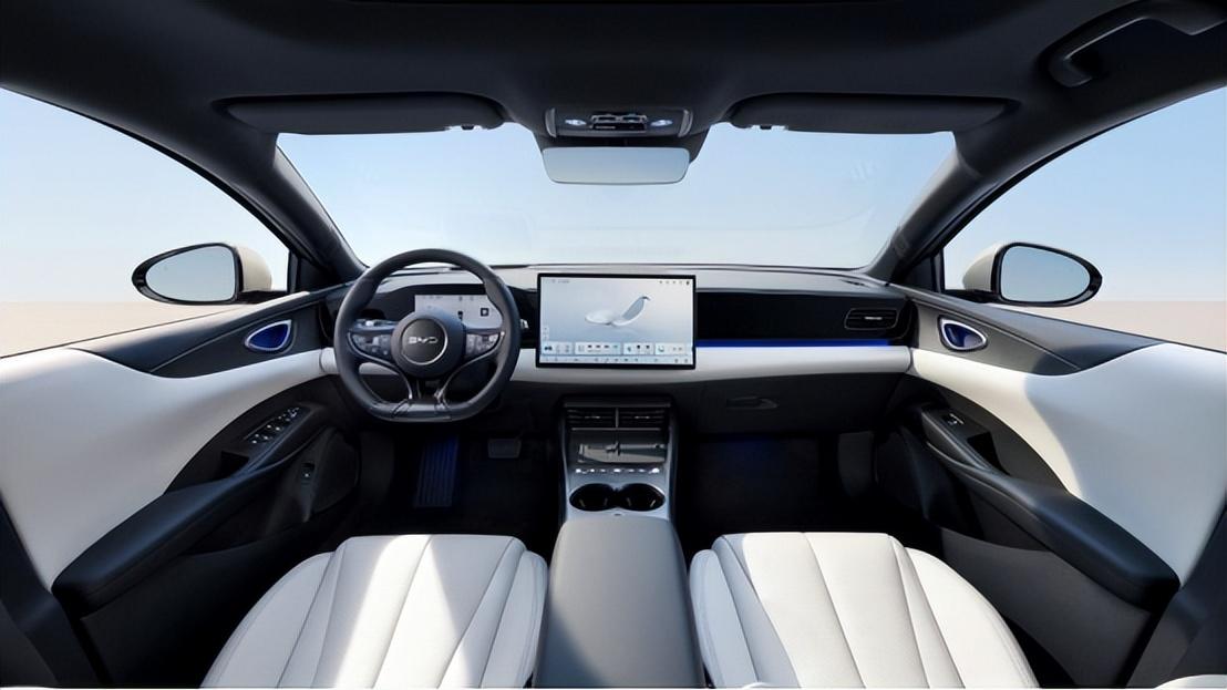 比亚迪重磅新车上市，全新家用轿跑10.98万起