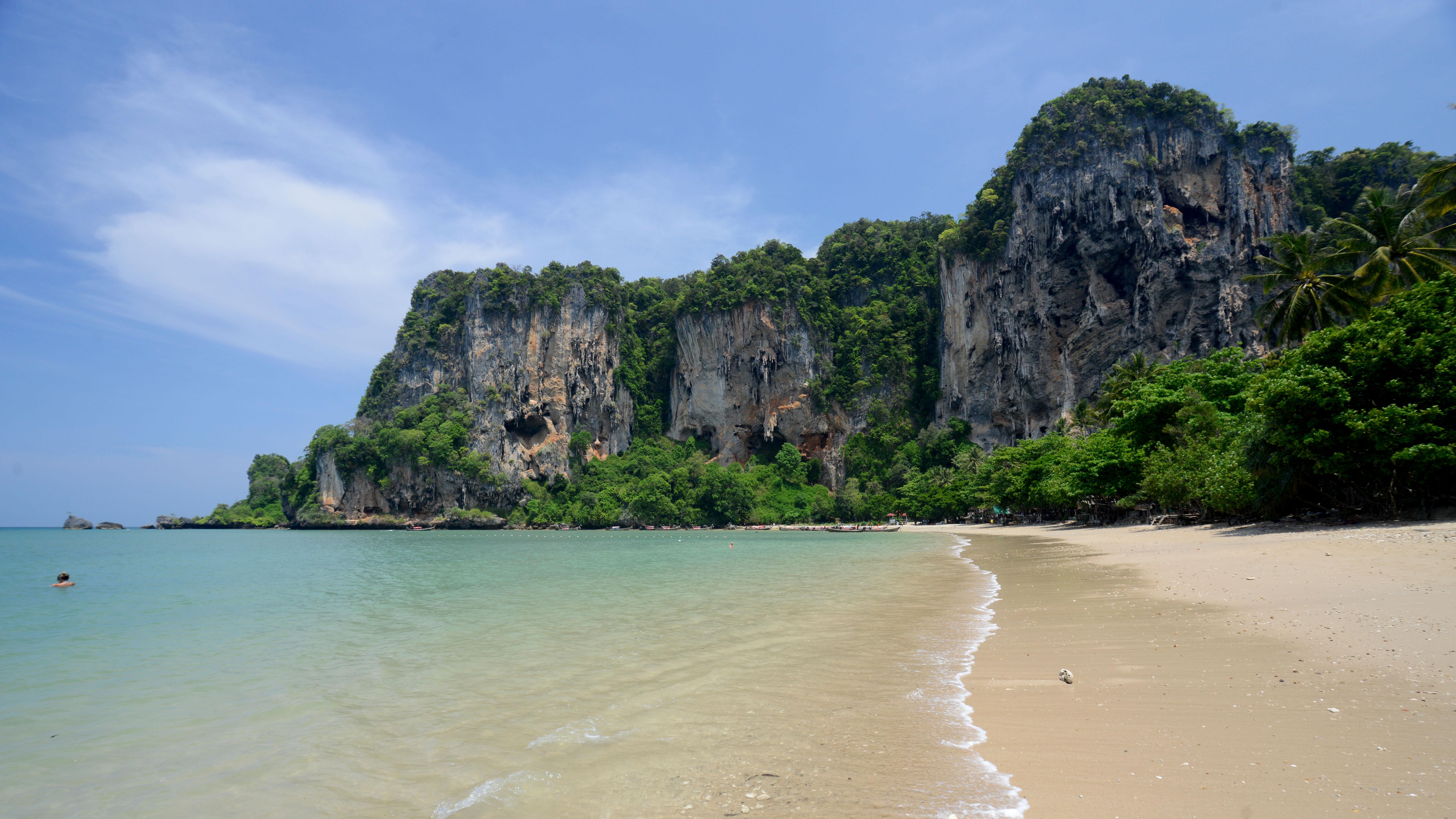 英国财政的“低气压时刻”