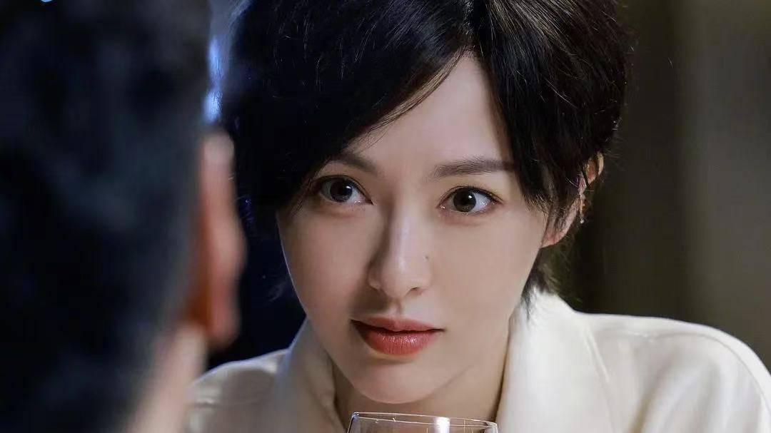 刘诗诗《醉梦》官宣、杨幂将拍《我爱的那些人》 ，85花加速转型中