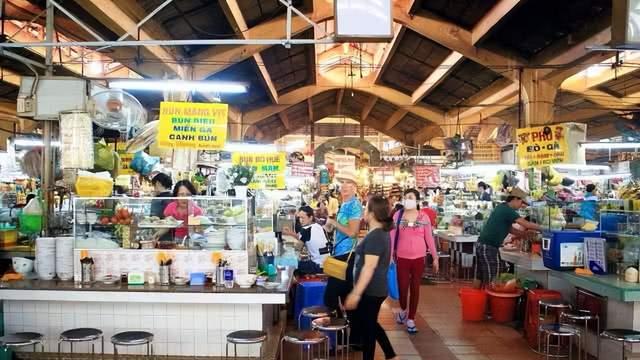 该国商家贴出中文标志，对中国游客“特殊”对待，网友：好自为之