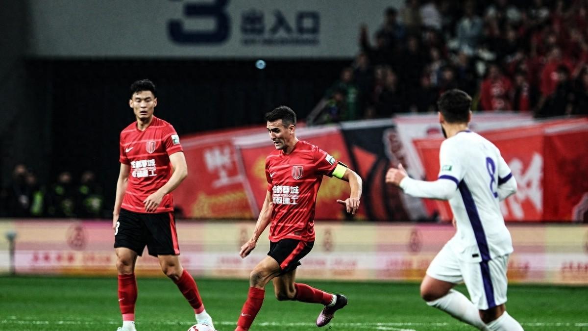 周定洋的红牌该不该给？如今终于有了结论！球迷：万万没想到！