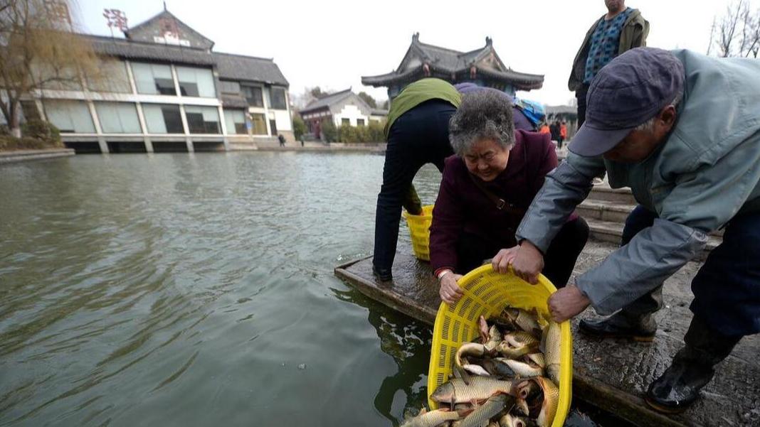 这几个星座最近要去河里放生，自然霉运远离