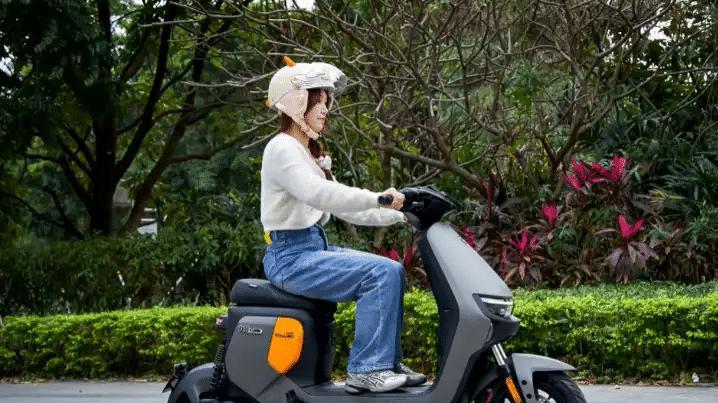 新版国标车要来了，为什么更多人选旧国标车？才知道是这4个原因