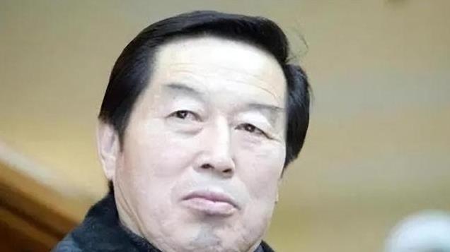 “体坛败类”马俊仁：强迫队员集体割阑尾，亲手为队员打禁药