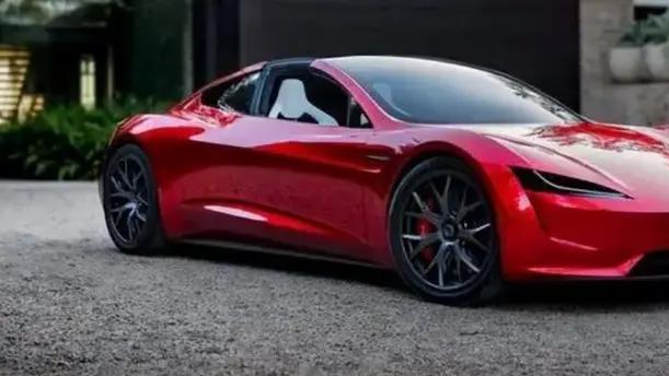 特斯拉 Roadster 2 跑车确定明年 4 月 1 日亮相