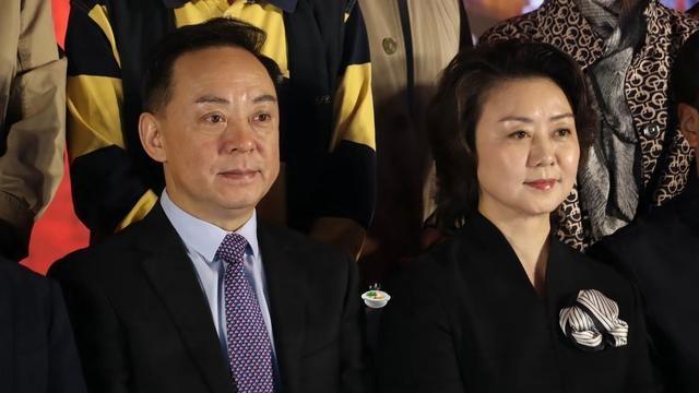 万万没想到，59岁未婚未育的李胜素，如今却意外活成了人生赢家