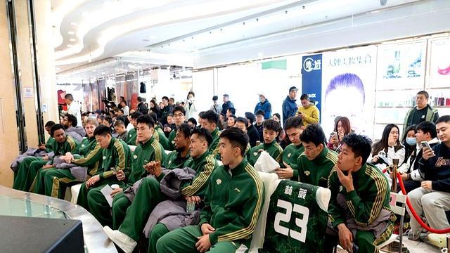 南京同曦男篮新赛季誓师大会，青春风暴扬帆再出发