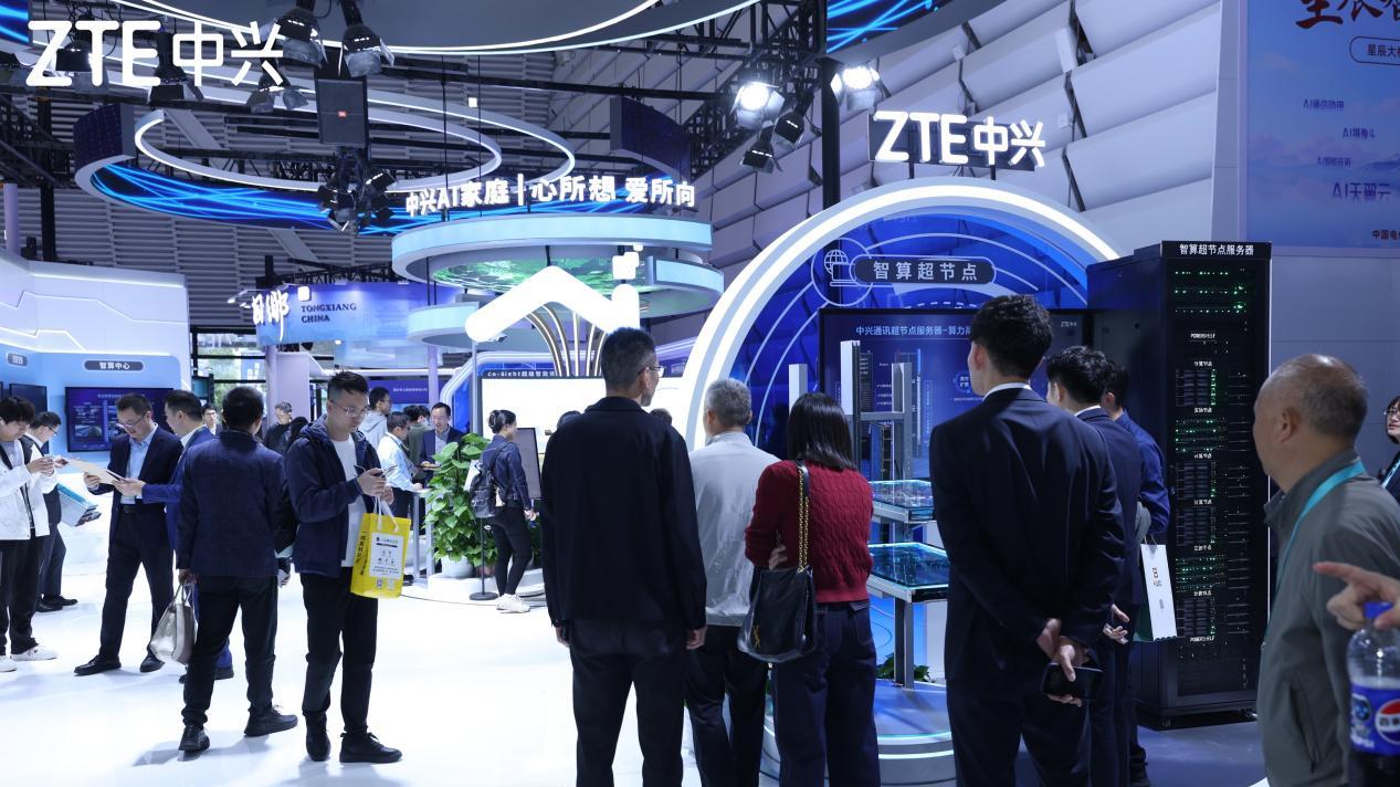 杀疯了！中兴狂揽世界级大奖，这已是中兴今年第N次站在C位领奖了